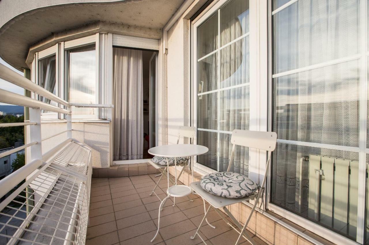 "Apartment Zagreb Idila Center", With A Balcony, Speed Wifi Bagian luar foto