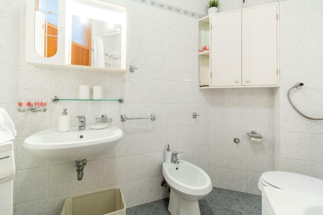 "Apartment Zagreb Idila Center", With A Balcony, Speed Wifi Bagian luar foto